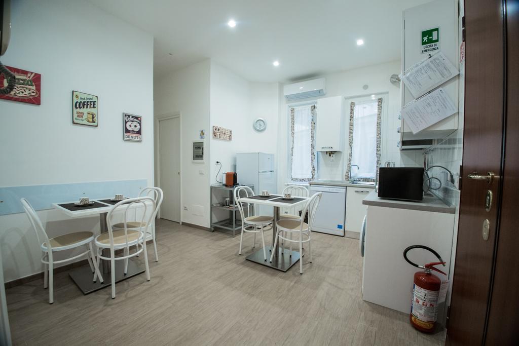 Desiderio Di Roma Hotel ภายนอก รูปภาพ