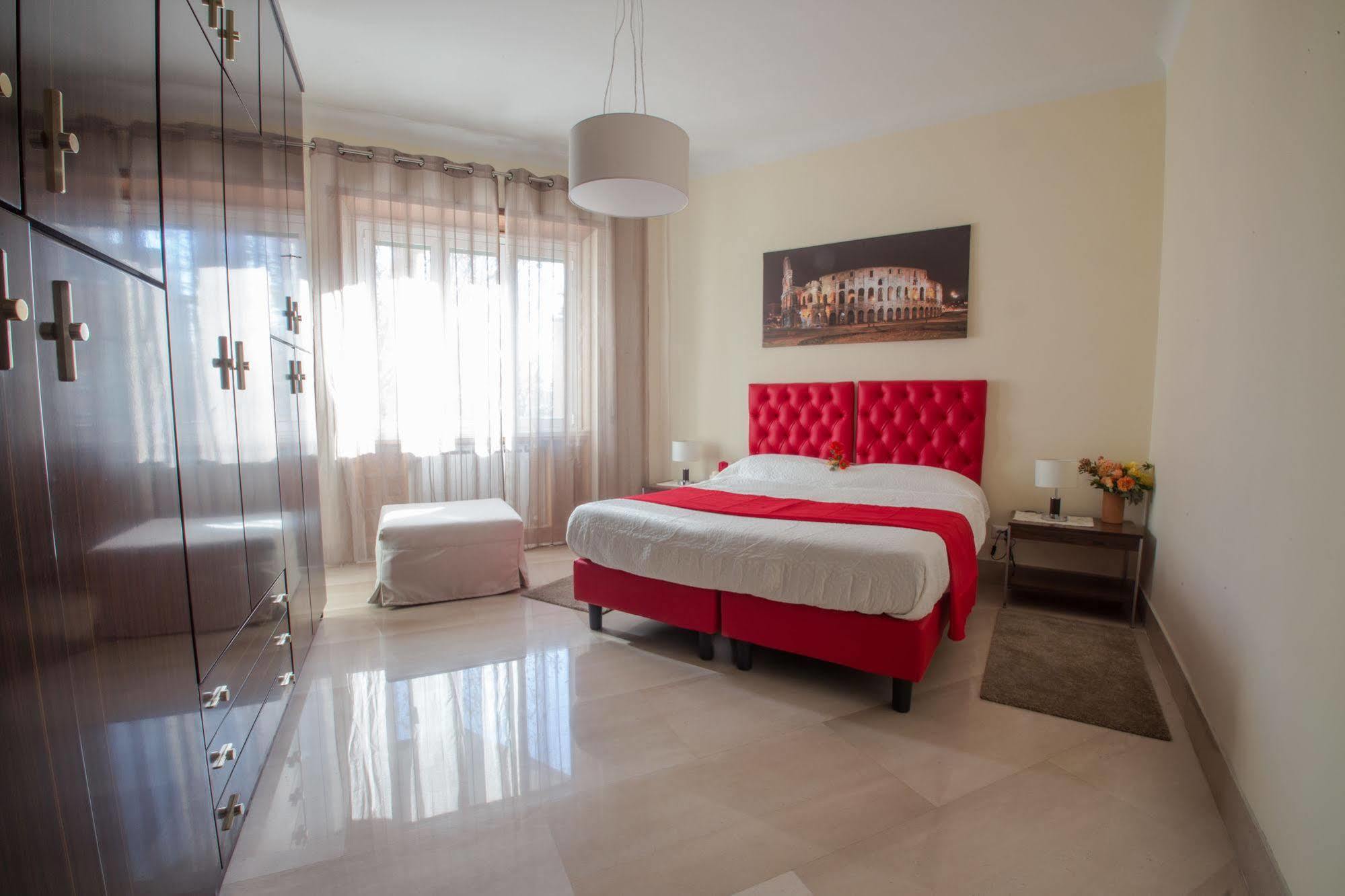 Desiderio Di Roma Hotel ภายนอก รูปภาพ