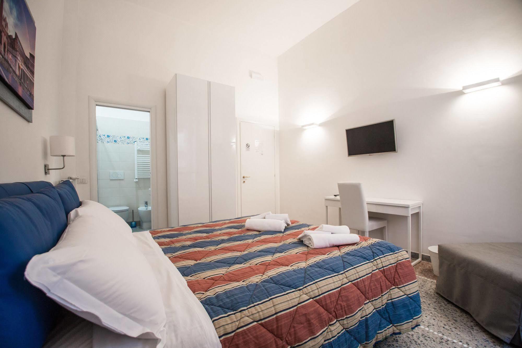Desiderio Di Roma Hotel ภายนอก รูปภาพ
