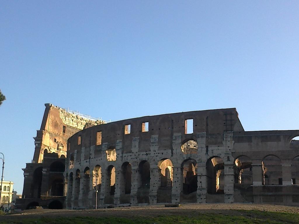 Desiderio Di Roma Hotel ภายนอก รูปภาพ